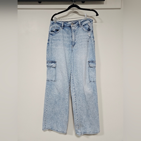 Women's Flying Monkey Size 29 - Picture 1 of 1